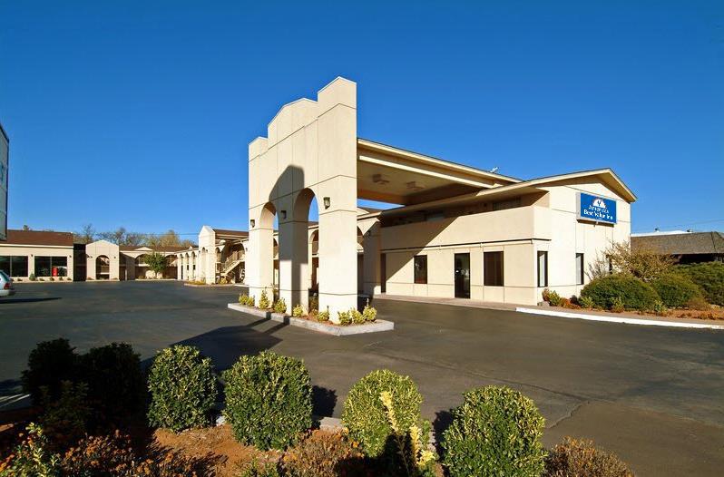 Executive Plus Inn And Suites Elk City Luaran gambar